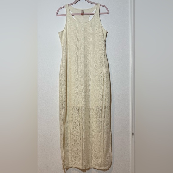 No Boundaries Dresses & Skirts - No Boundaries Cream Lace Maxi Dress